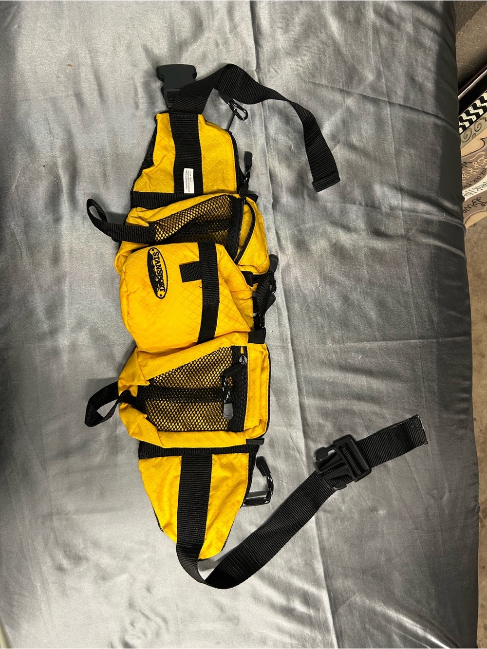 Yellow Multi-Pocket Men's Waist Water Bottle Bag Hiking